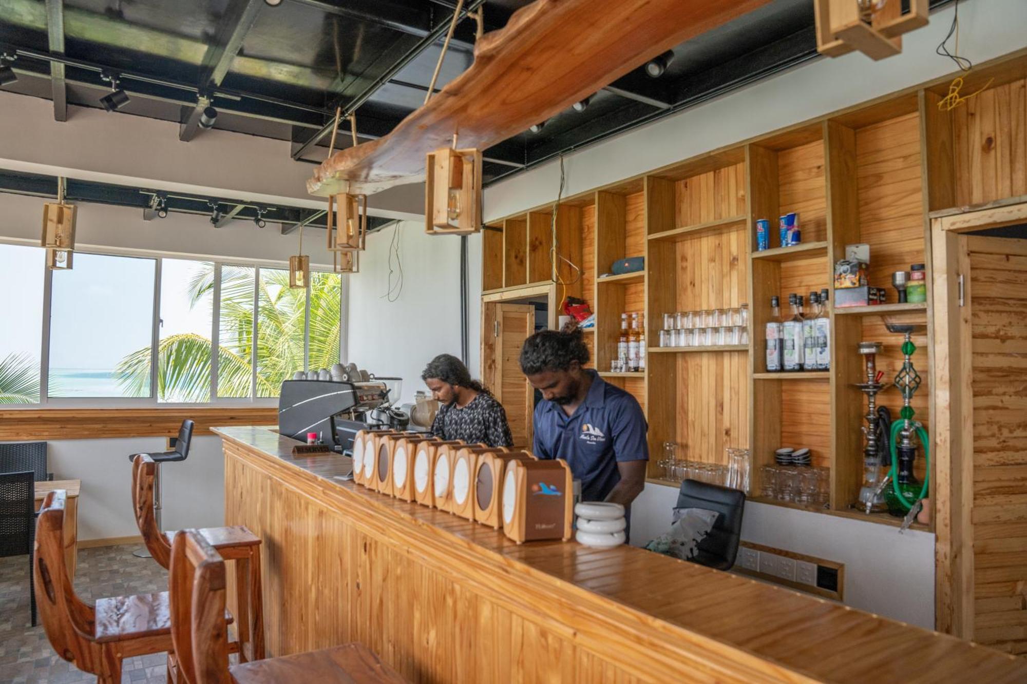 Manta Sea View Himandhoo Hotel Ngoại thất bức ảnh