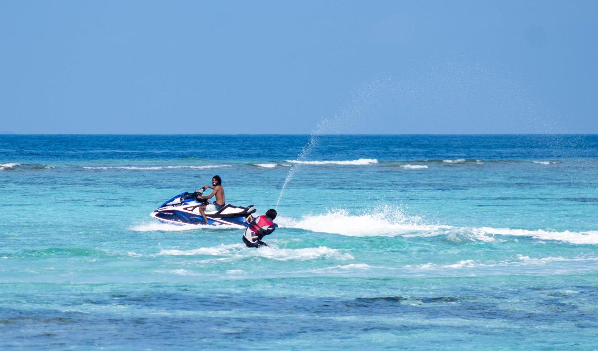 Manta Sea View Himandhoo Hotel Ngoại thất bức ảnh